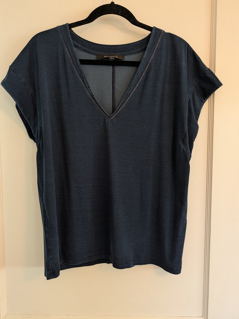 White House Black Market Navy V-Neck Short Sleeve Tee